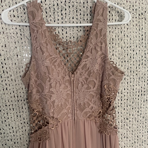 City studio Blush Lace & Chiffon Hi-Low Dress - Picture 4 of 9